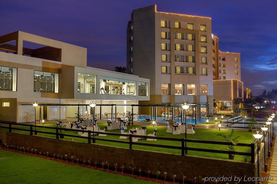 Trinity Hotel Bengaluru Extérieur photo